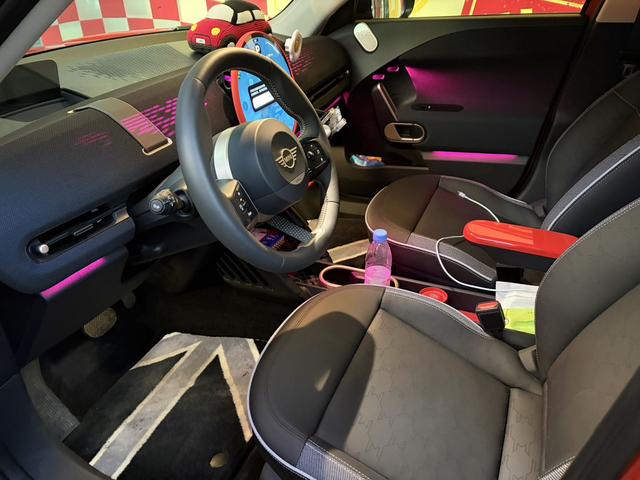 Certificated Pre-Owned Electric MINI ACEMAN 2024 ACEMAN SE Artist -u22431925