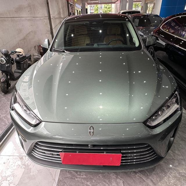 Certificated Pre-Owned Wenjie M5 2022 Extended-Range Rear-Wheel Drive Standard Version -u22408388