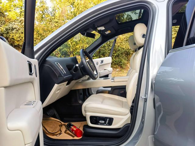 Certificated Pre-Owned Li Auto L9 2024 Pro Edition -u22435120