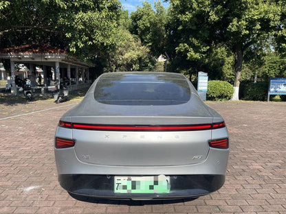 Certificated Pre-Owned XPENG P7 2023 586E-u21870498