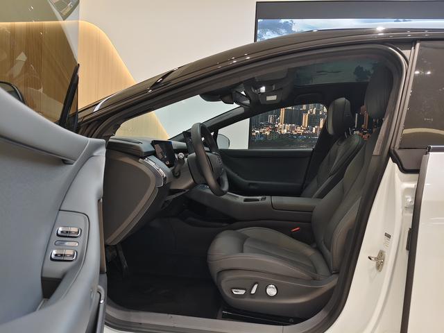 سيارة XPENG P7+ 2024 ذات المدى الطويل Maxu21976268 مستعملة معتمدة