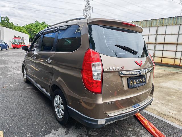 Certificated Pre-Owned SAIC-GM-Wuling Hongguang 2014 1.5L S Luxury Edition - u22169939
