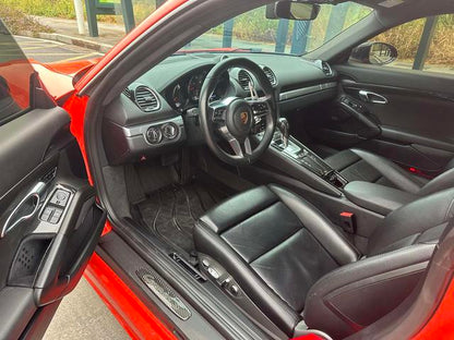 Certificated Pre-Owned Porsche 718 2018 Cayman 2.0T - u22629272