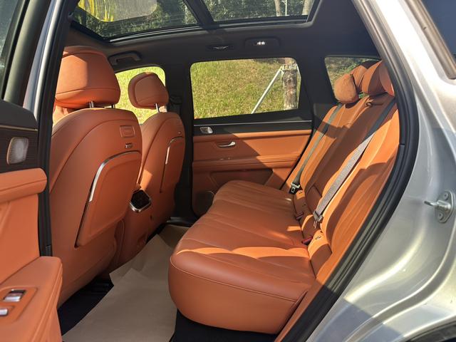 Certificated Pre-Owned Wenjie M7 2024 Pro Five-seater Four-wheel Drive Intelligent Driving Version -u22490891