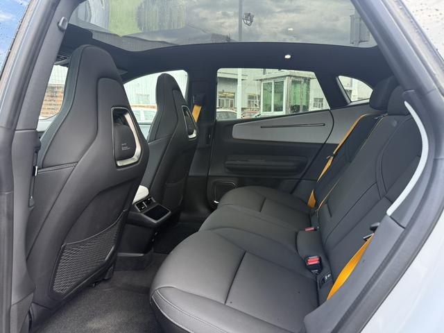 Certificated Pre-Owned Polestar 4 2024 Dual-Motor Long-Range PLUS Double-Star Connectivity Edition -u22750824