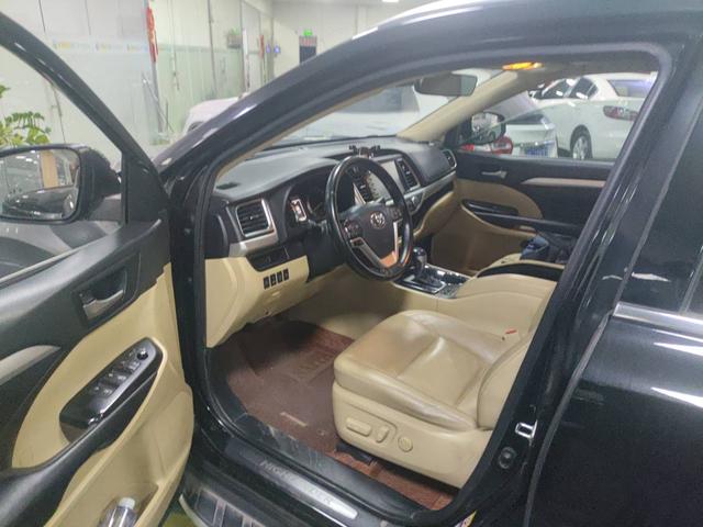 Certificated Pre-Owned GAC Toyota Highlander 2018 2.0T 4WD Knight Edition 7-Seater China VI - u22044521