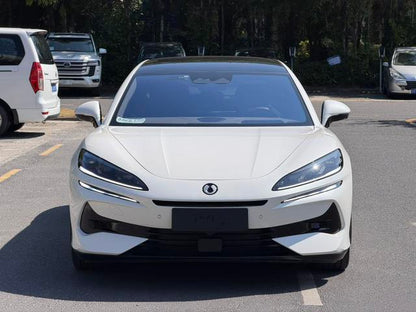 Certificated Pre-Owned Denza Z9 DM 2024 1100 4WD Ultra Edition -u22729564