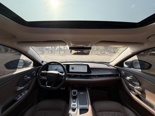 Certificated Pre-Owned Chery Arrizo 8 2024 High-Performance Edition 2.0T AT Royal + - u22371333