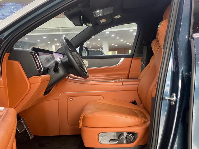 Certificated Pre-Owned Wenjie M9 2024 Extended Range Max Six-Seater Version -u22532005