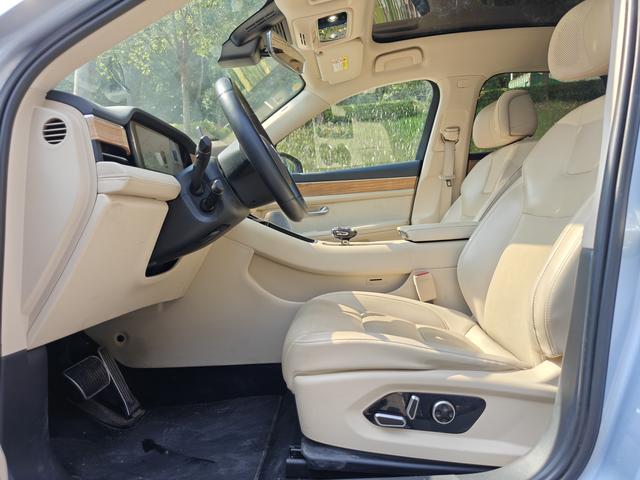 Certificated Pre-Owned Wenjie M5 2022 Pure Electric Four-Wheel Drive Performance Version -u22584765