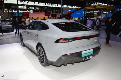 Dongfeng Nissan Venucia V DD-i -Hybride PHEV