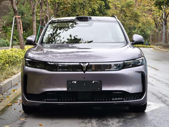 Certificated Pre-Owned VOYAH FREE 2025 Edition FREE+ Four-wheel Drive Qiankun Version -u22610824