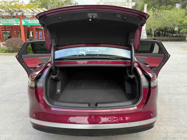 Certificated Pre-Owned Fengyun A9L 2025 4WD High-Energy Peak Edition -u22532479