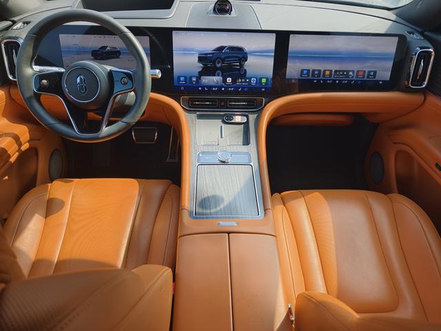 Certificated Pre-Owned Wenjie M9 2024 Extended Range Ultra Six-Seater Edition -u22567034