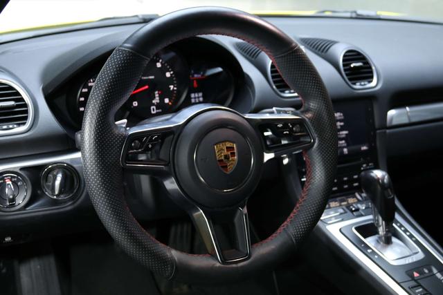 Certificated Pre-Owned Porsche 718 2016 Cayman 2.0T - u22680755