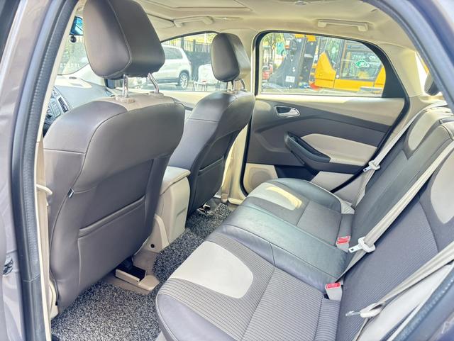 Certificated Pre-Owned Ford Focus 2012 Sedan 1.6L Automatic Fashion Edition - u22557826