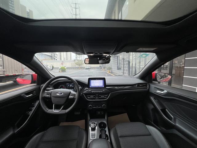 Certificated Used Ford Focus 2020 Hatchback EcoBoost 180 Automatic ST Line - u22066842