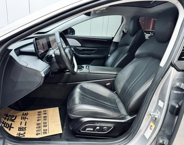 Certificated Pre-Owned XPENG P7 2022 625E-u22158401