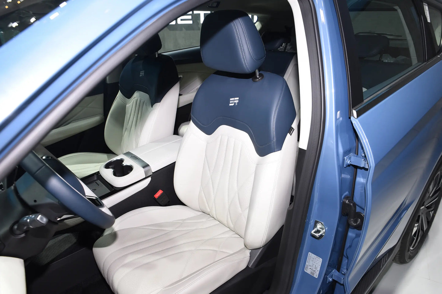 Chery Jetour Shanhai L7 - Hybride PHEV