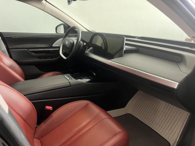 Certificated Pre-Owned XPENG P7 2022 670N+-u22298368