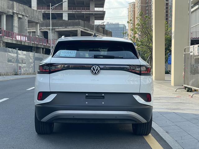 Certificated Pre-Owned Volkswagen ID.4 Crozz 2025 Pure Enjoyment Edition