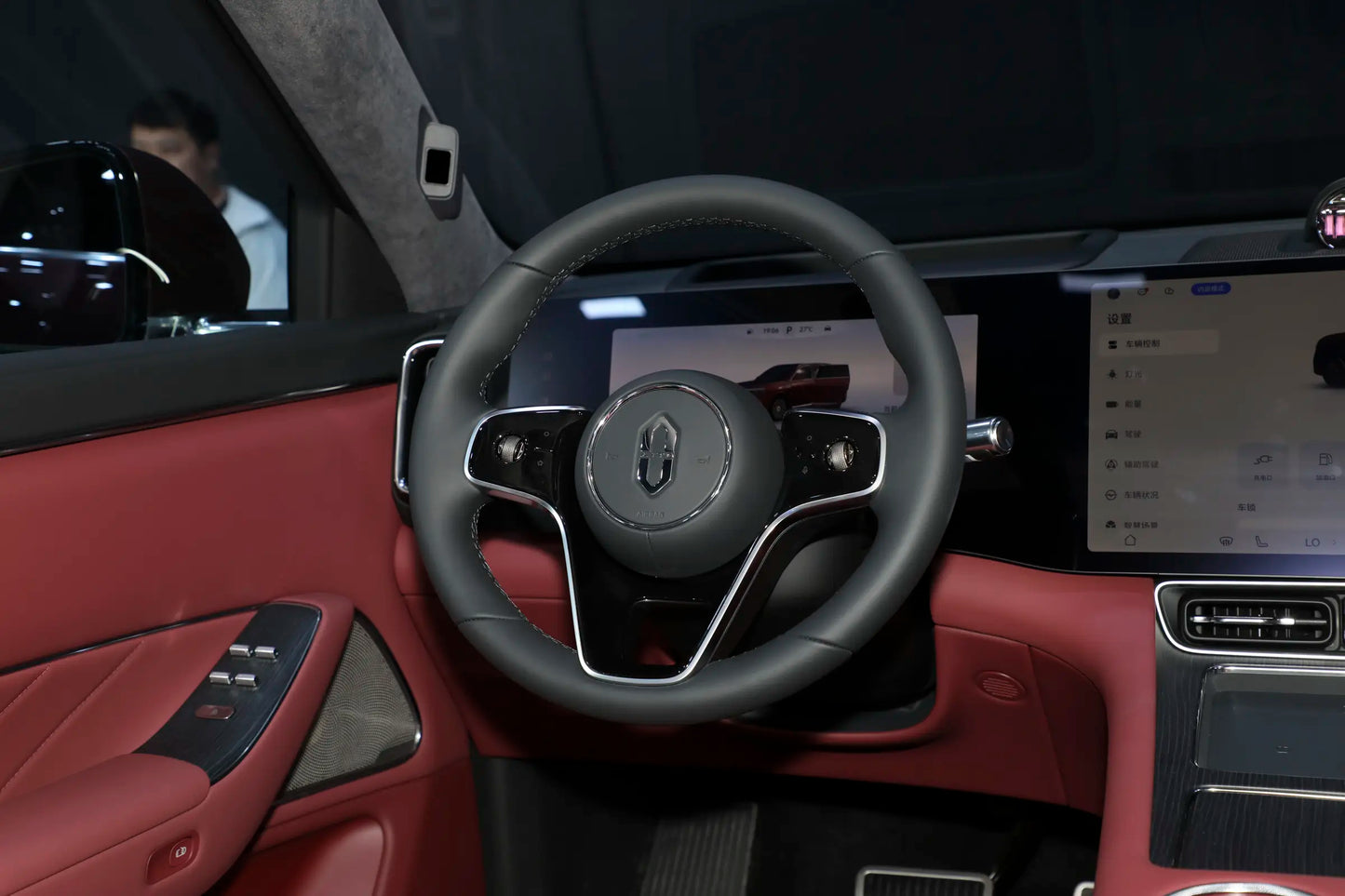 Seres Auto AITO M8-Hybride REEV
