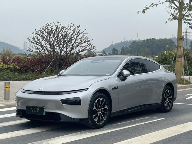 Certificated Pre-Owned XPENG P7 2022 625E-u22011711