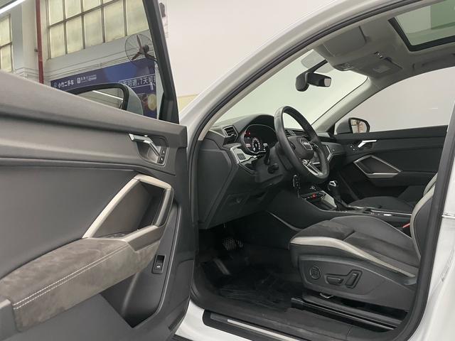 Certificated Pre-Owned Audi Q3 2022 35 TFSI Progressive Dynamic Edition - u22512117