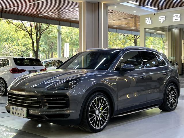 Certificated Pre-Owned Porsche Cayenne E-Hybrid 2019 Cayenne E-Hybrid 2.0T -u21932119