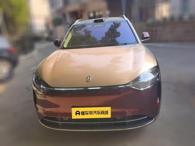 Certificated Pre-Owned Wenjie M9 2024 Extended Range Ultra Six-Seater Version -u22502288