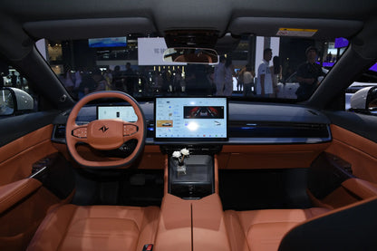 Dongfeng eπ007-Hybride REEV