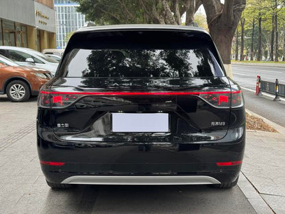 Certificated Pre-Owned Wenjie M9 2024 Extended-Range Ultra Six-Seater Version -u22543326