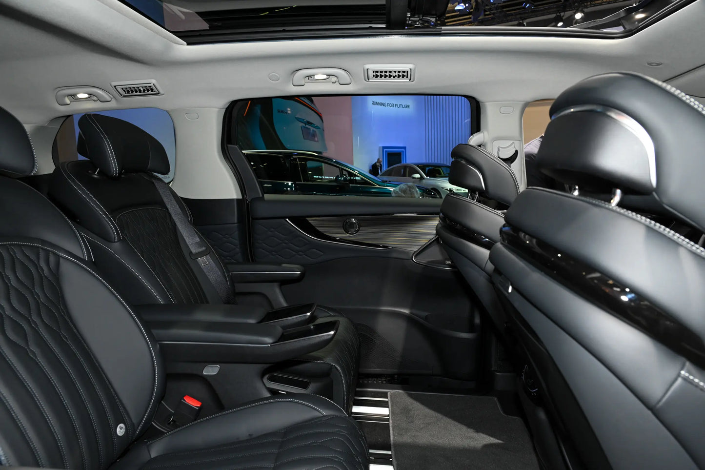 Dongfeng Forthing Wind Planet Ocean V9 - Hybride PHEV