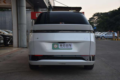 Certificated Pre-Owned XPENG X9 2024 702 Ultra Long Range Max-u21879015