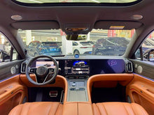 Certificated Pre-Owned AITO M9 2024 Extended Range Max Six-Seater Edition -u22764725