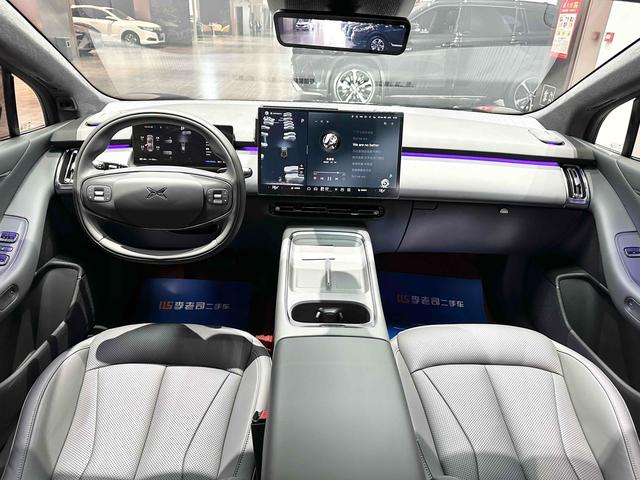 هاتف XPENG P7+ 2024 فائق المدى معتمد ومستعمل