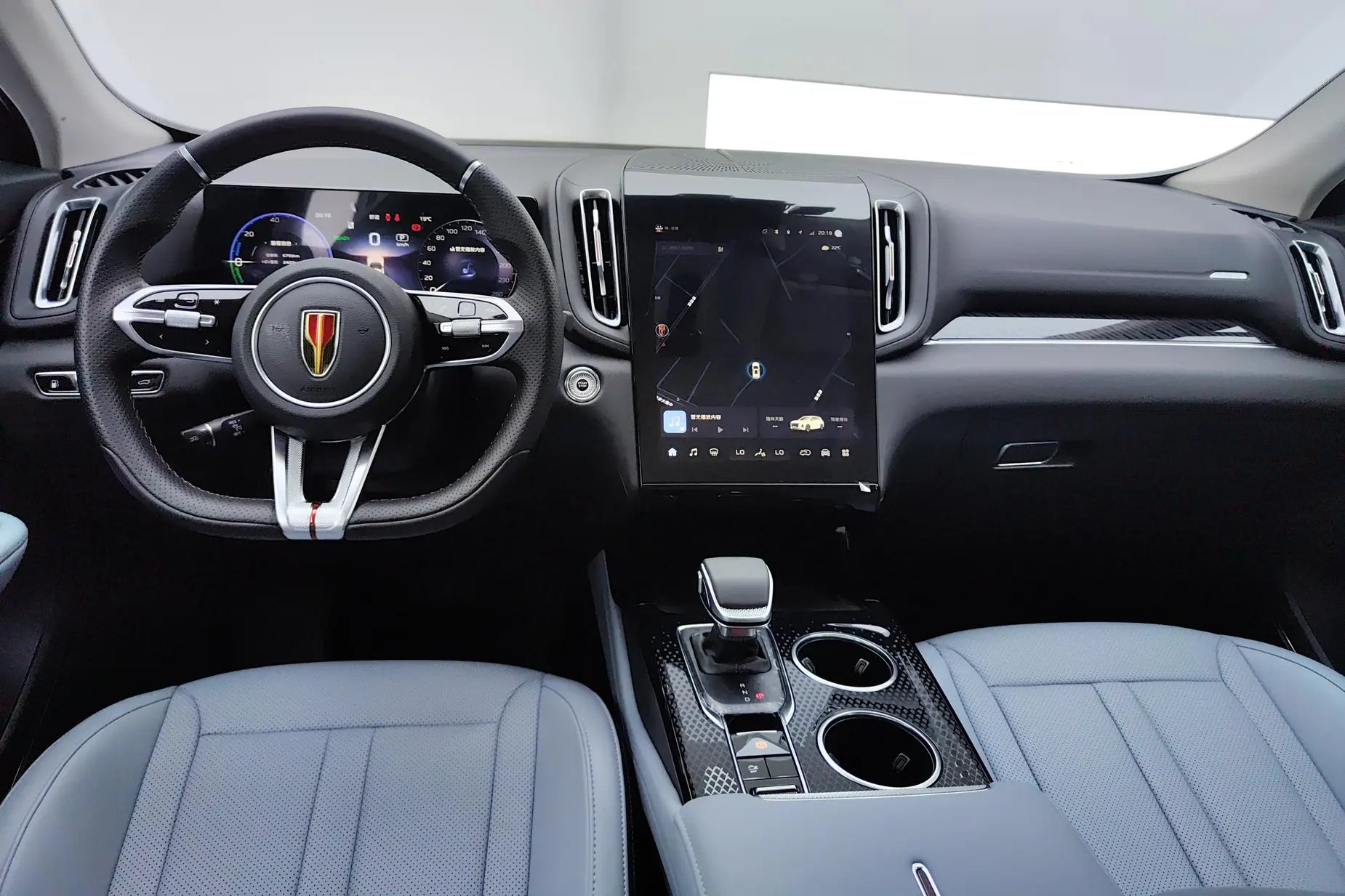 Certificated Pre-Owned Hongqi HS3 PHEV 2024 Edition 115km Jinwei Version -u22542093