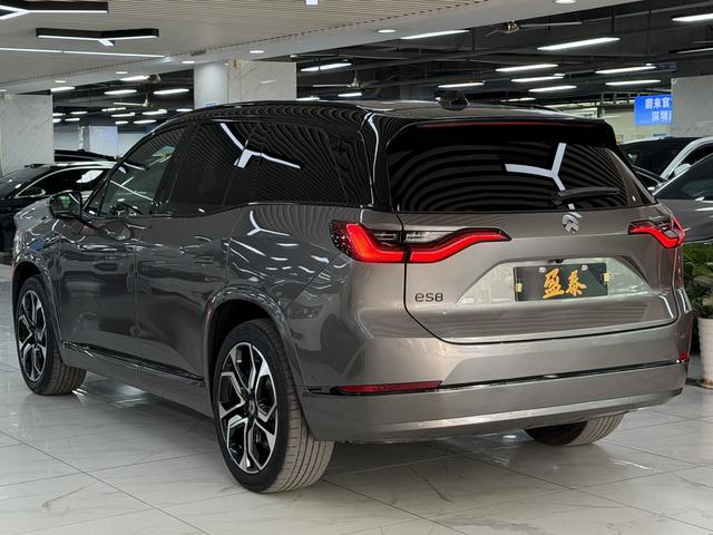 Pre-Owned NIO ES8 2020 415KM Signature Edition 6-Seater