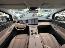 Certificated Pre-Owned XPENG X9 2025 All-Electric 650 Long Range Maxu21867911