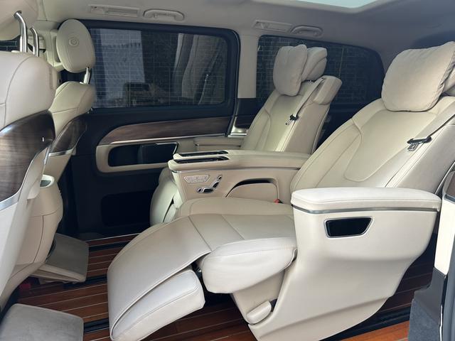 Certificated Pre-Owned Mercedes-Benz V-Class 2021 V 260 L Long Wheelbase Luxury Edition - u22365295