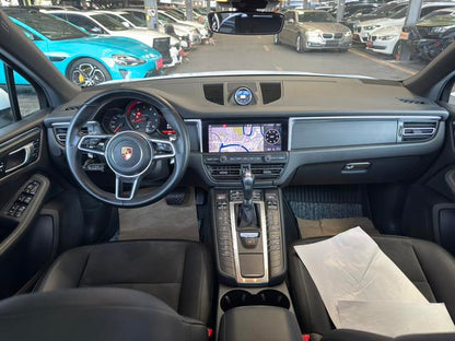 Certificated Pre-Owned 2018 Porsche Macan 2.0T - u22436185