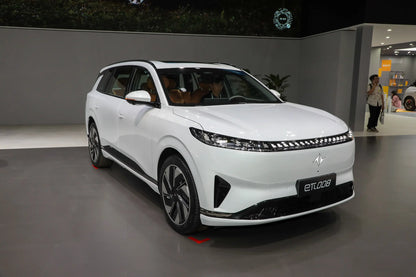 Dongfeng eπ008-Hybride REEV