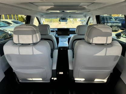 Certificated Pre-Owned XPENG X9 2025 All-Electric 650 Long Range Max -u22584407