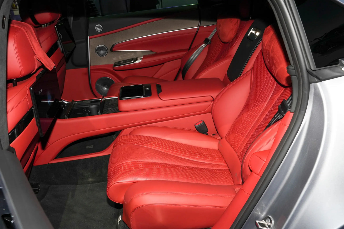 Yangwang regarde U7 - Hybride PHEV