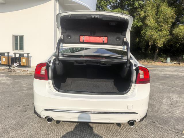 Certificated Pre-Owned Volvo S60 2018 S60L T3 Intelligent Entry Edition - u22547601