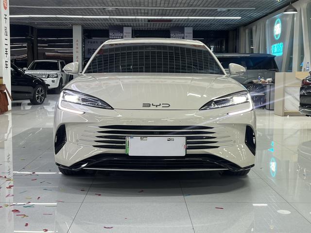 Certificated Pre-Owned BYD Seal 07DM 2024 DM-i 125KM Premium Edition -u22721514