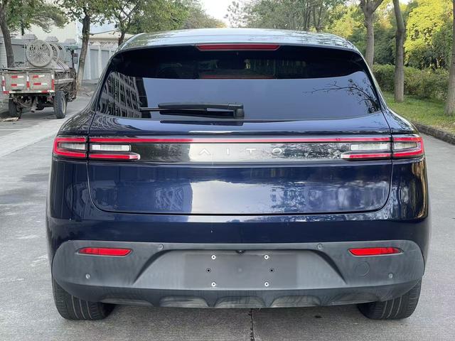 Certificated Pre-Owned Wenjie M5 2022 Extended-Range Four-Wheel Drive Performance Edition -u21766047