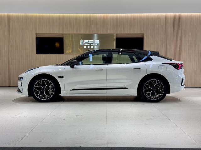 Pre-Owned ZEEKR 001 2025 Model WE Version 100kWh Rear-Wheel Drive