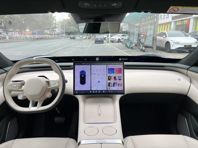 Certificated Pre-Owned Xiaomi YU7 2025 Ultra-Long Range Rear-Wheel Drive Version -u22516874