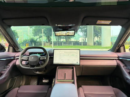 جهاز XPENG P7 2025 702 طويل المدى فائق الجودة معتمد ومستعمل